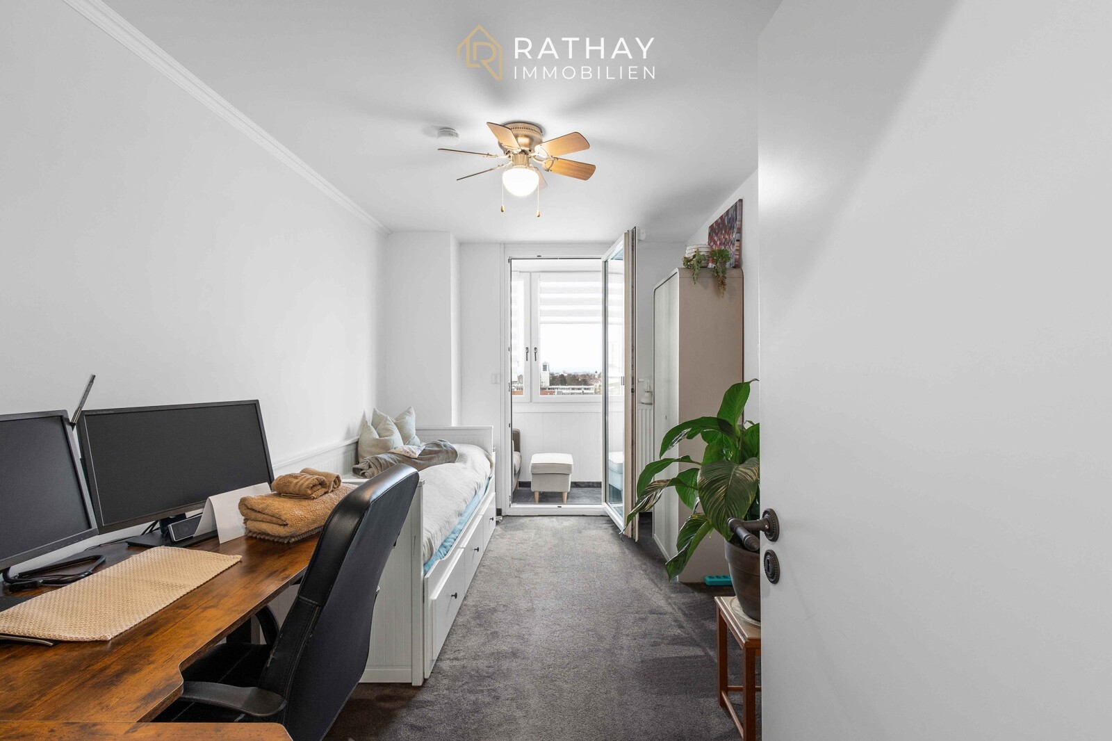 Schlafzimmer 2
