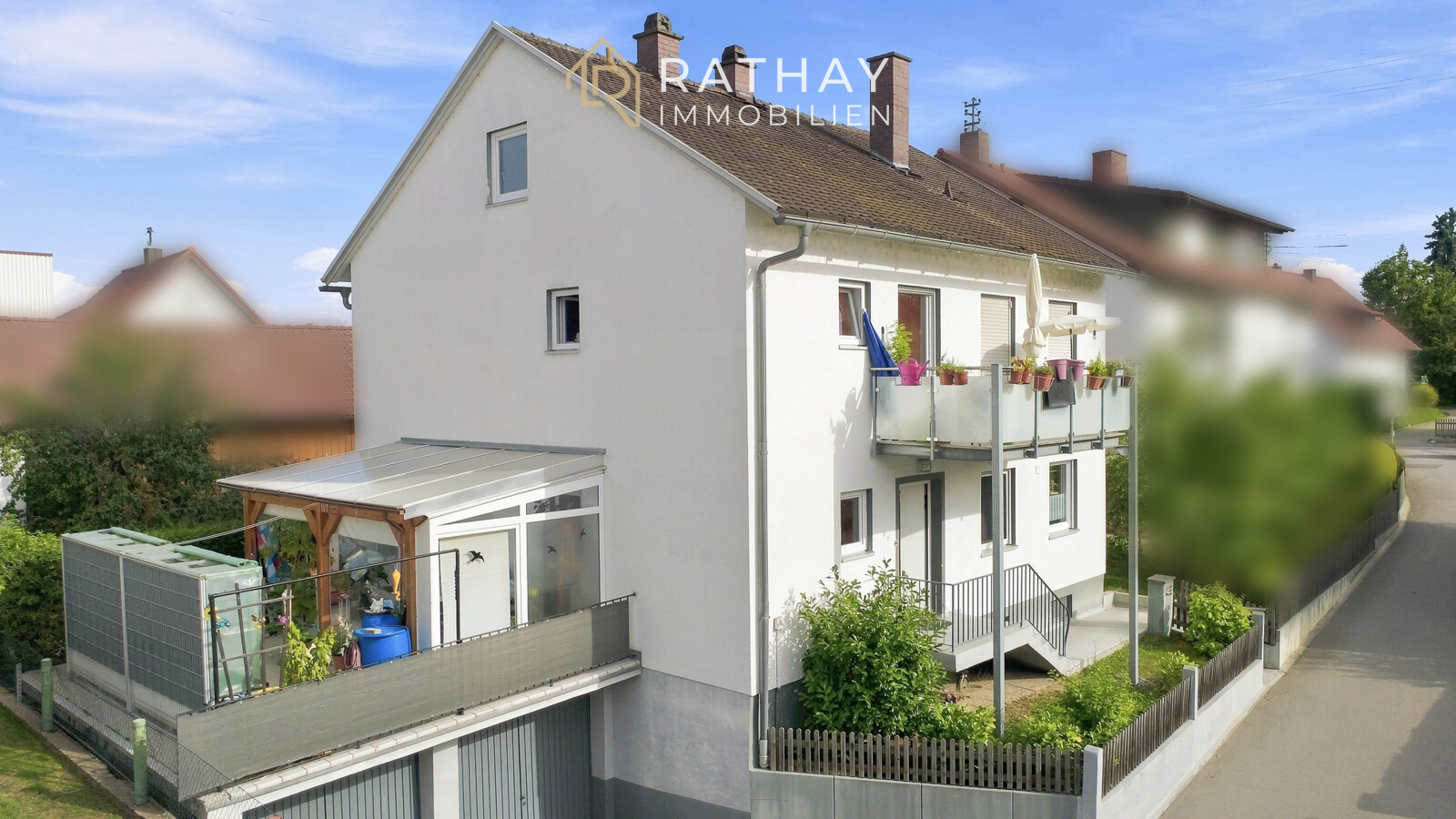 Mehr über den Artikel erfahren Attraktive und solide Kapitalanlage: Gepflegtes Zweifamilienhaus in Kelheim