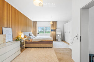 Schlafzimmer OG