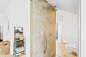 Dusche