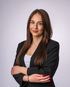 Frau Laura Kaltenbach